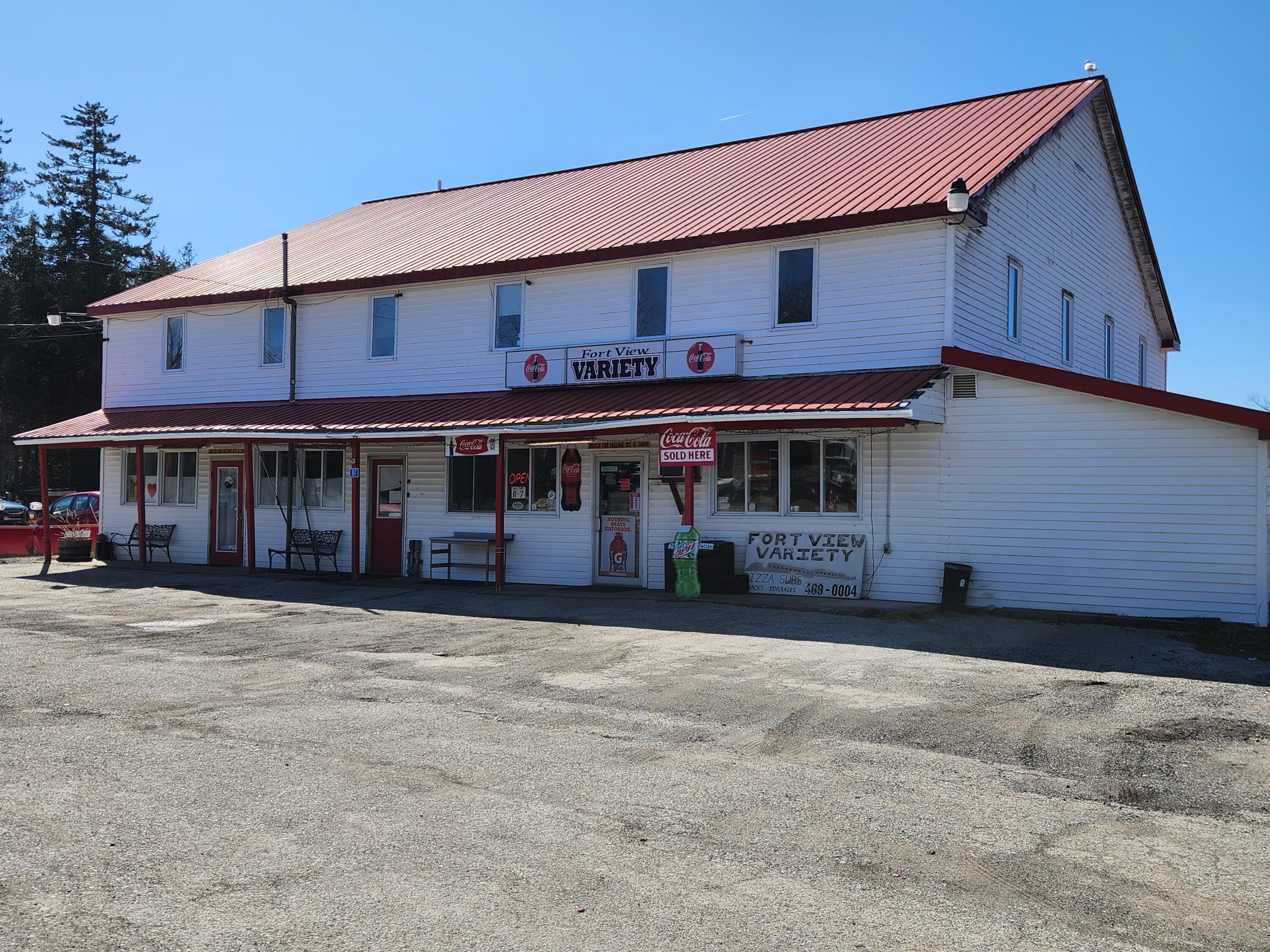 87 U.s. Highway 1 Verona Island ME 04416