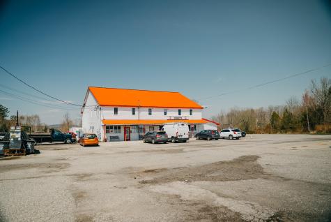 87 U.s. Highway 1 Verona Island ME 04416