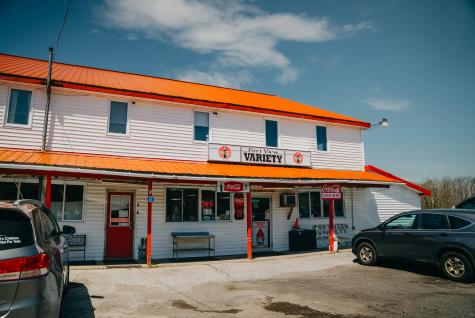 87 U.s. Highway 1 Verona Island ME 04416