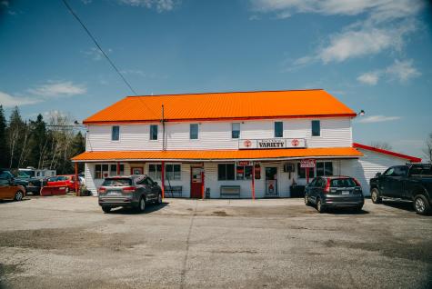 87 U.s. Highway 1 Verona Island ME 04416