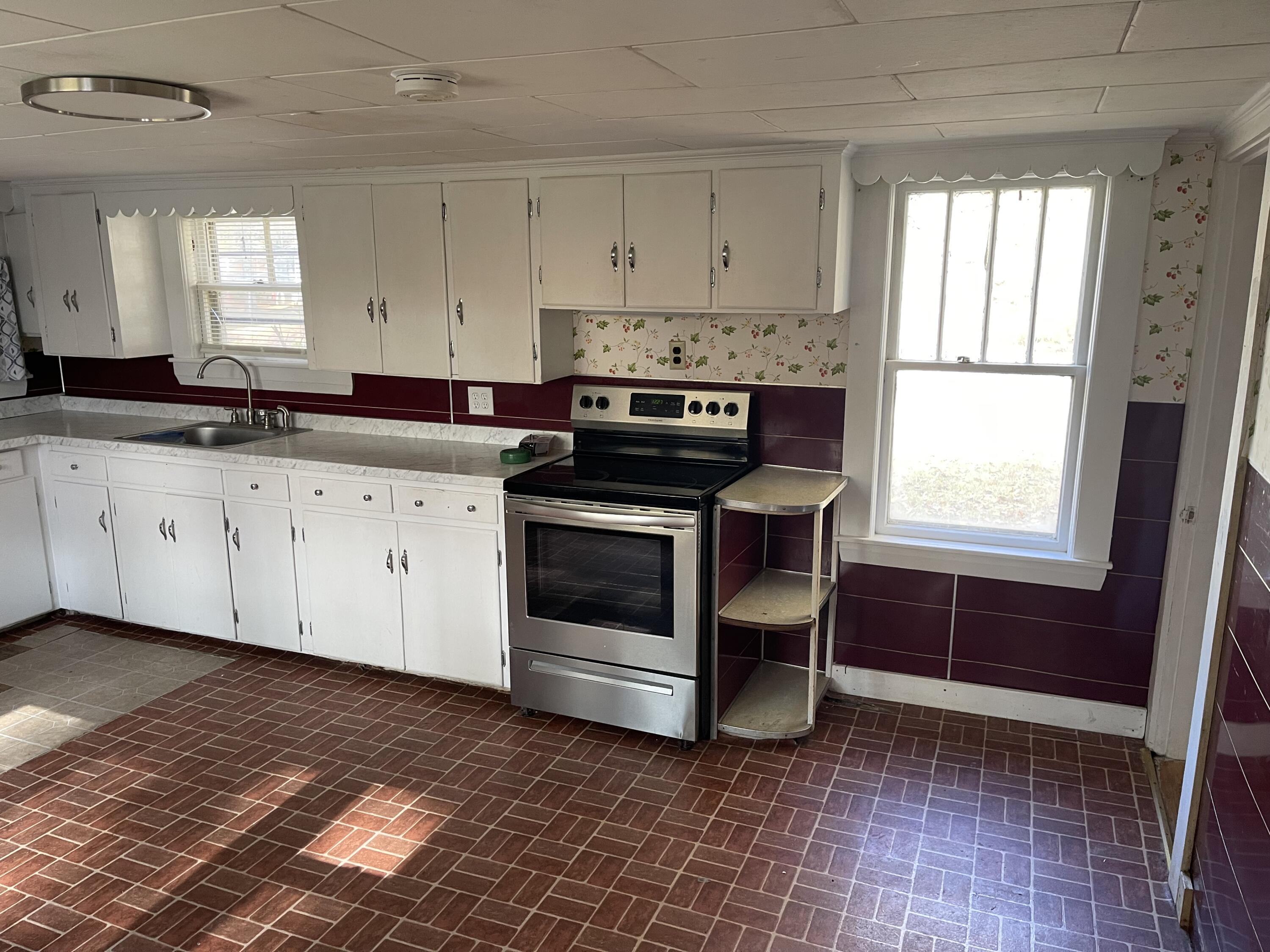 313 Augusta-rockland Road Windsor ME 04363