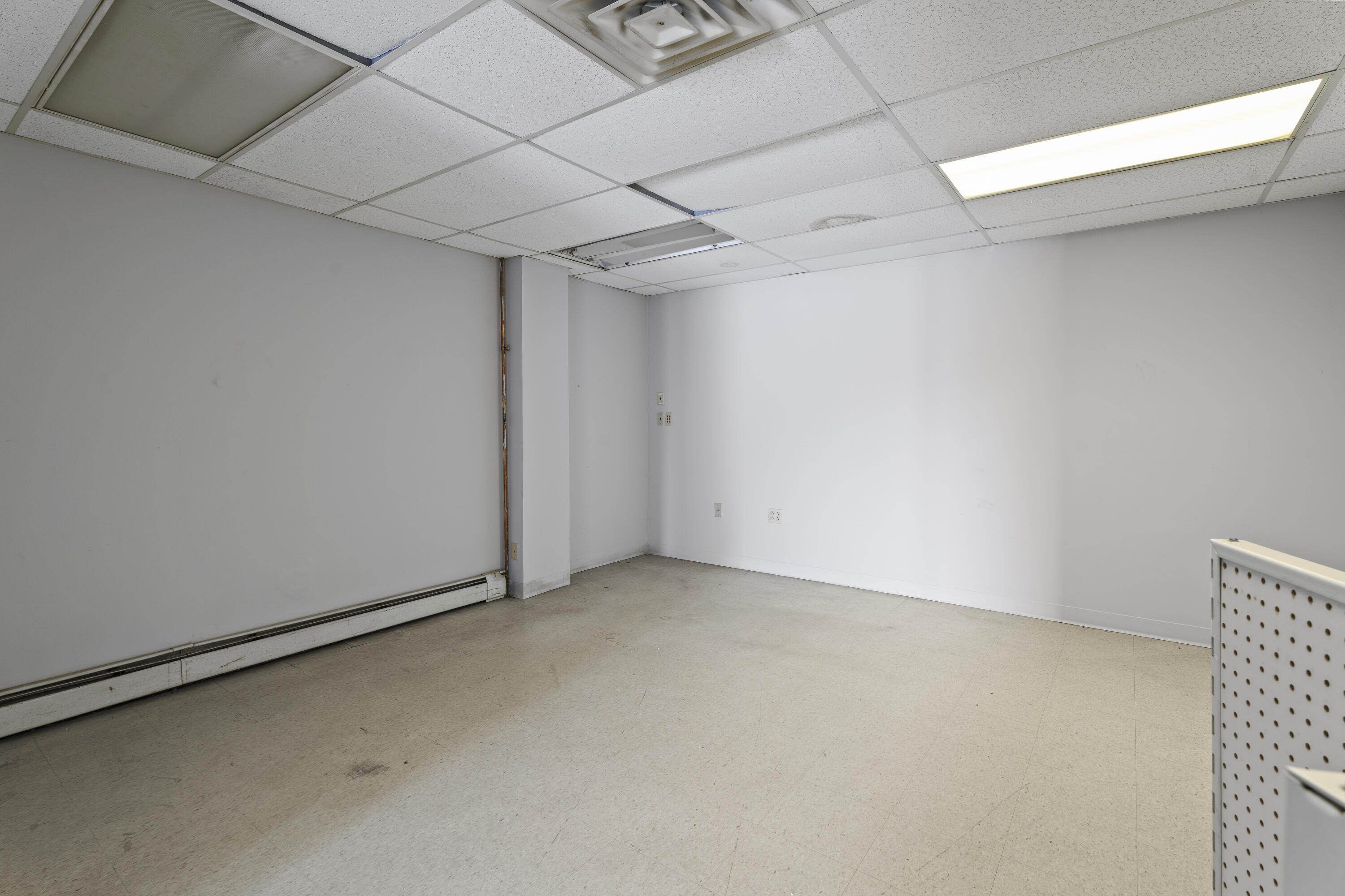 199 E Main Street Searsport ME 04974