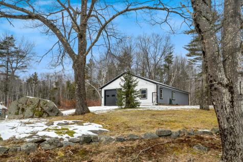 184 Beachwood Avenue Kennebunkport ME 04046