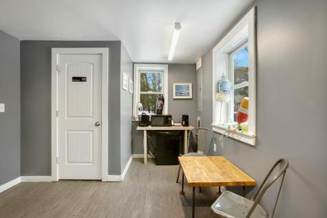 184 Beachwood Avenue Kennebunkport ME 04046