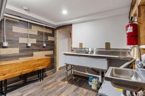 20 Shore Road Ogunquit ME 03907