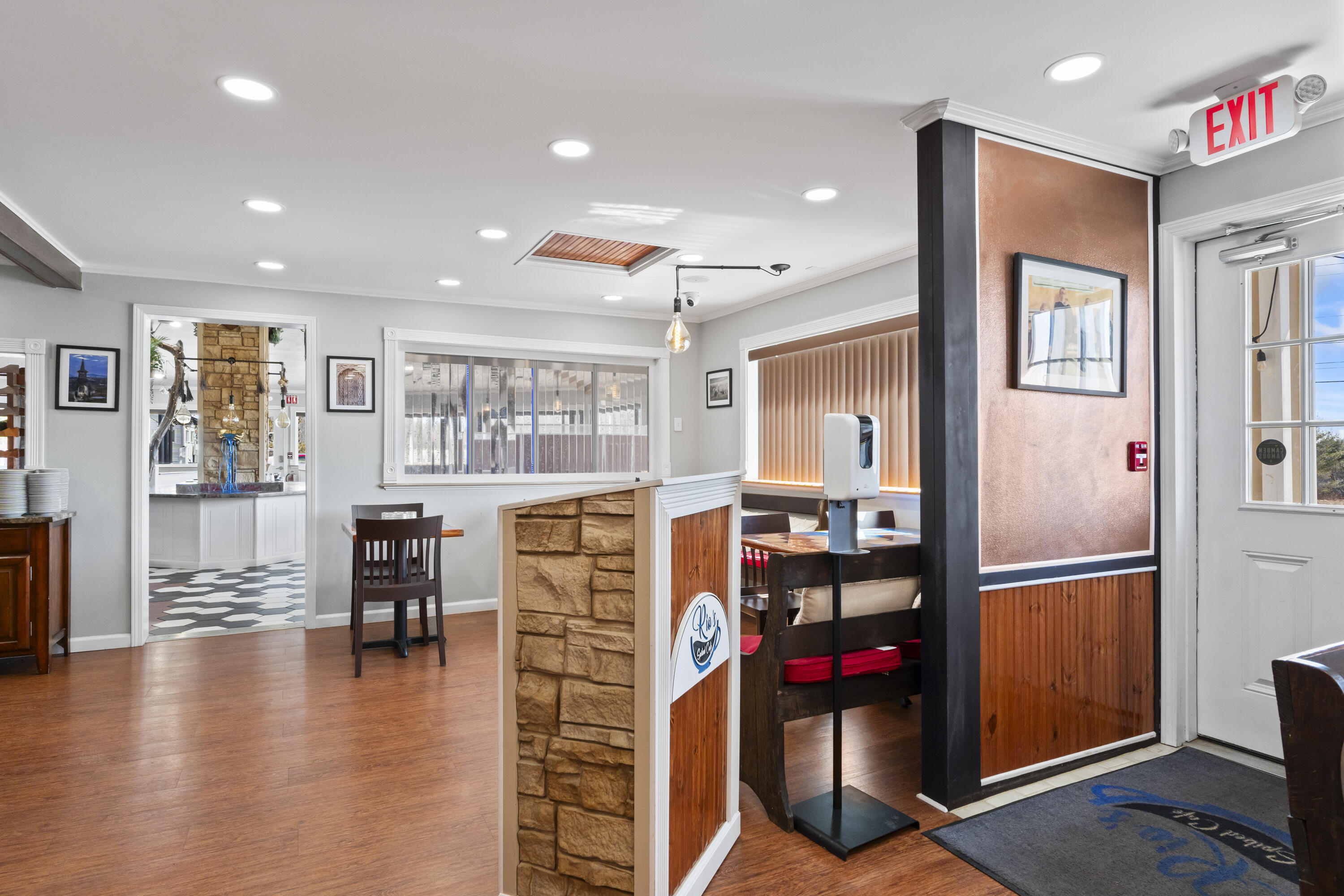 357 W Main Street Searsport ME 04974