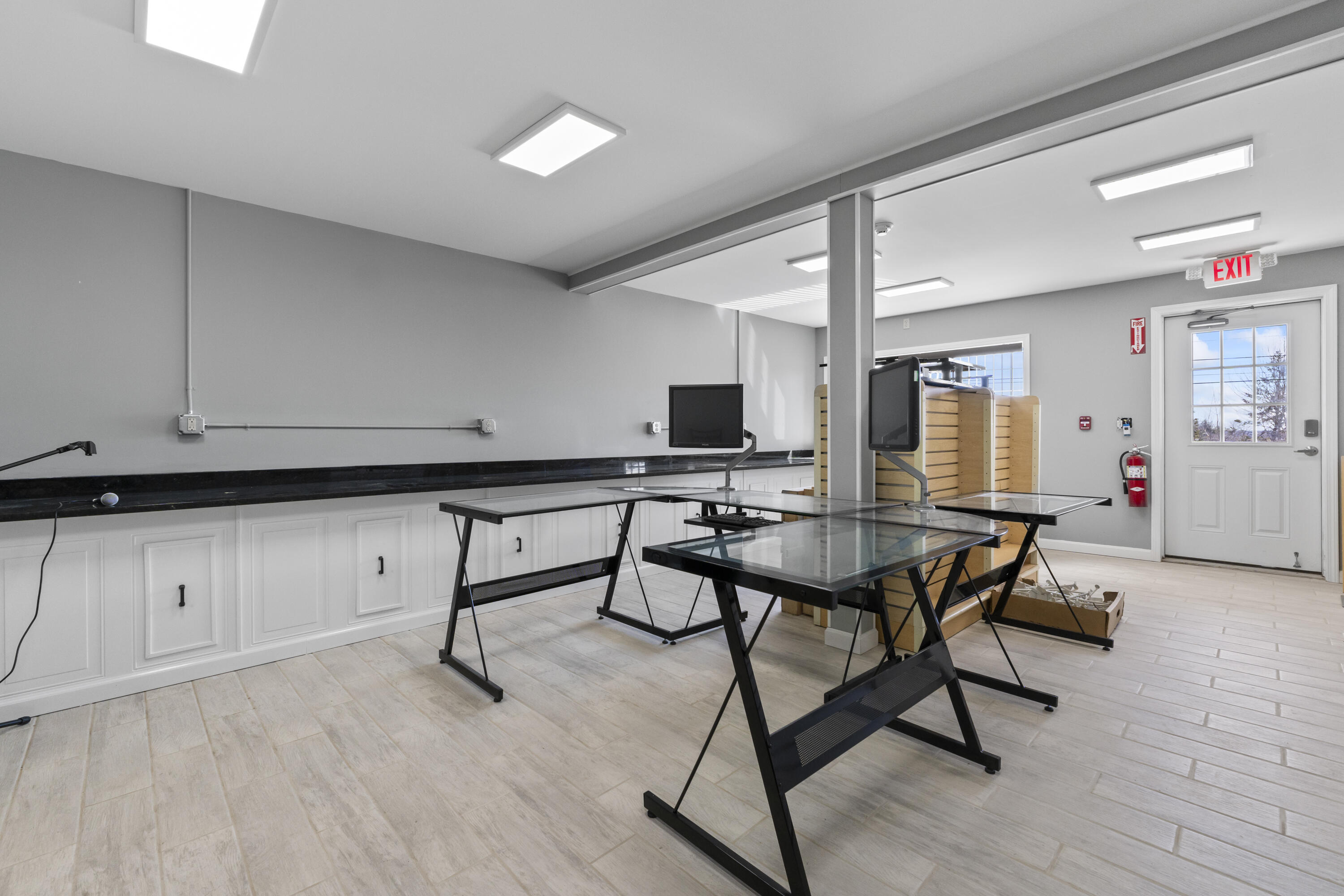 357 W Main Street Searsport ME 04974