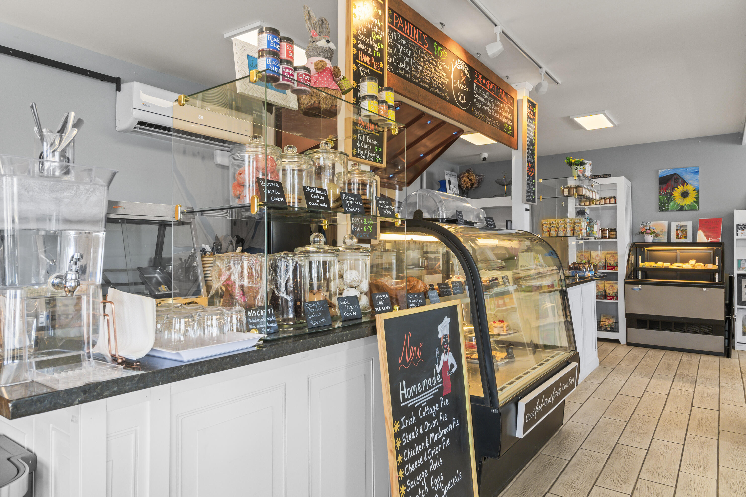 357 W Main Street Searsport ME 04974