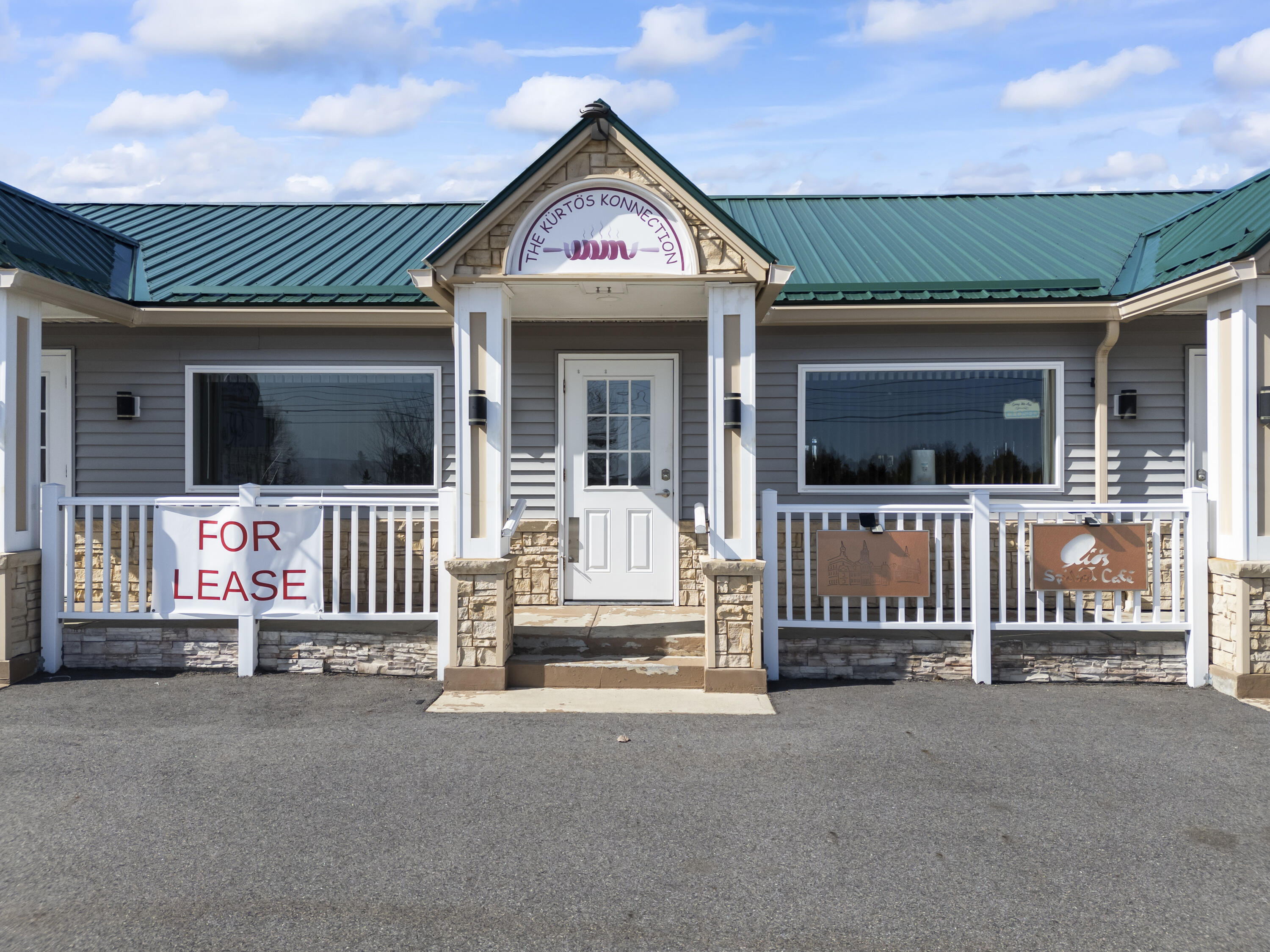 357 W Main Street Searsport ME 04974