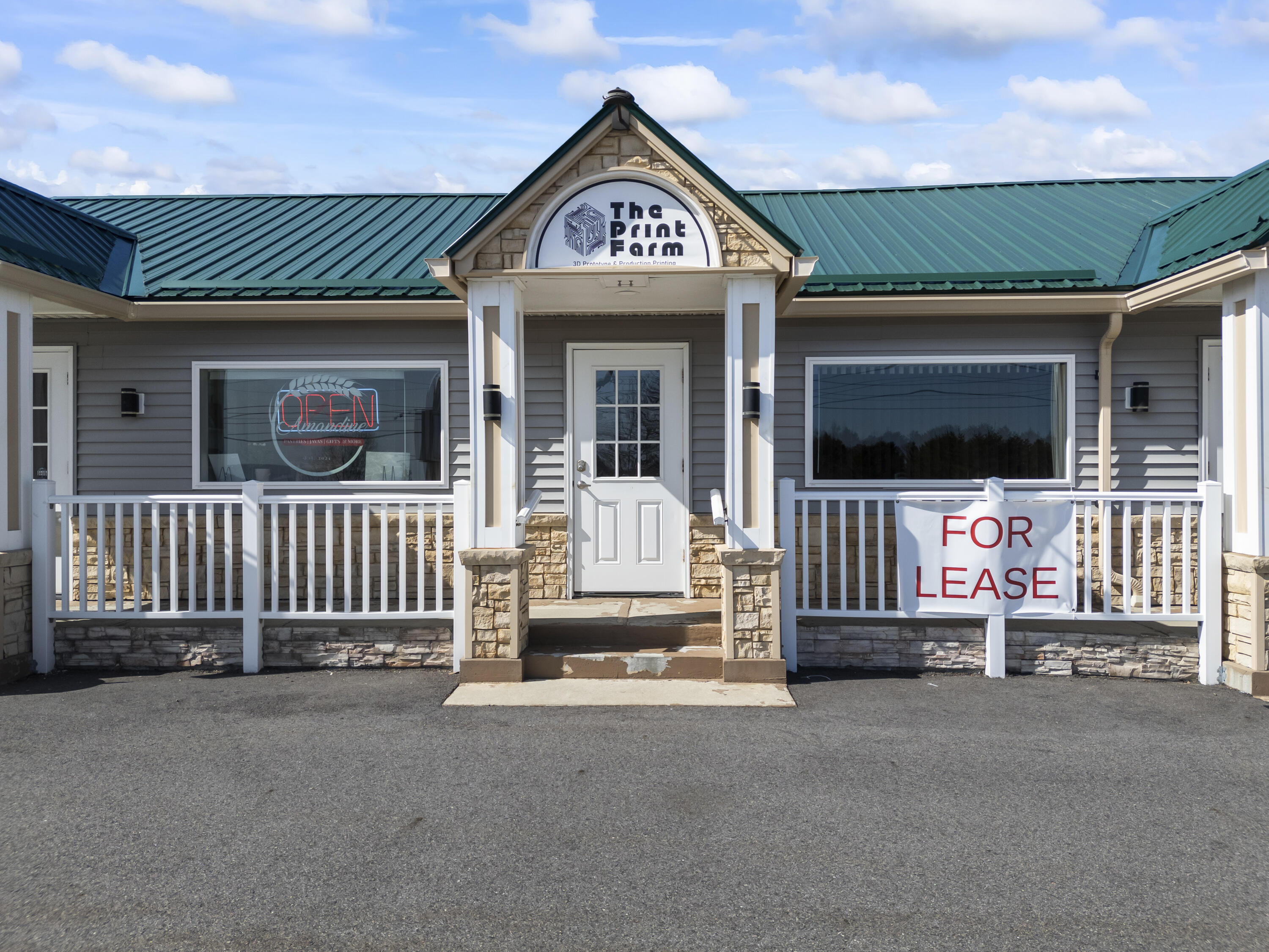 357 W Main Street Searsport ME 04974