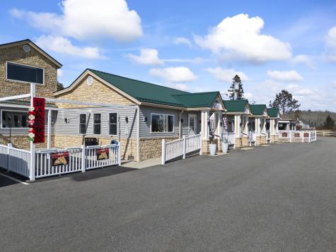 357 W Main Street Searsport ME 04974