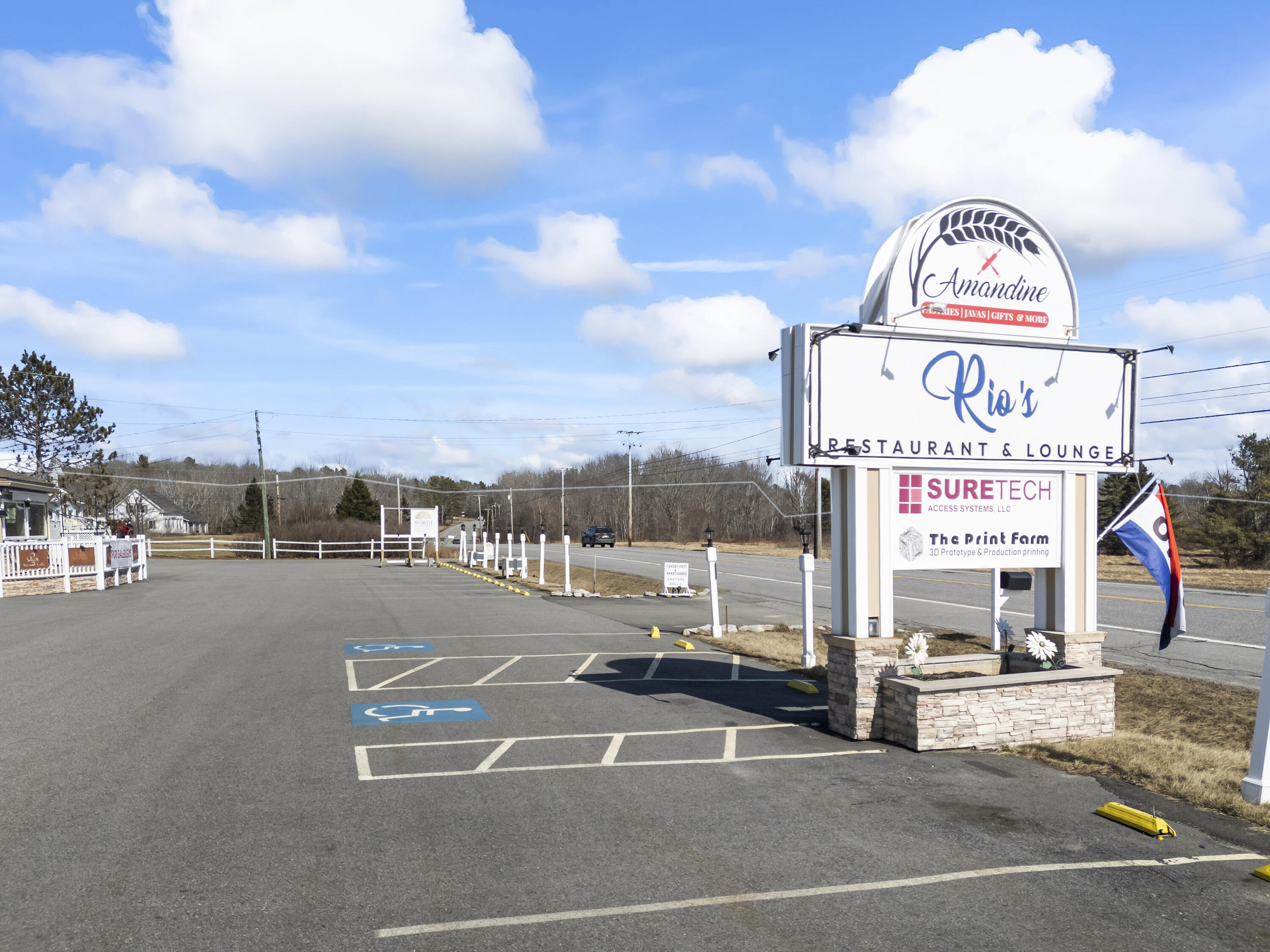 357 W Main Street Searsport ME 04974