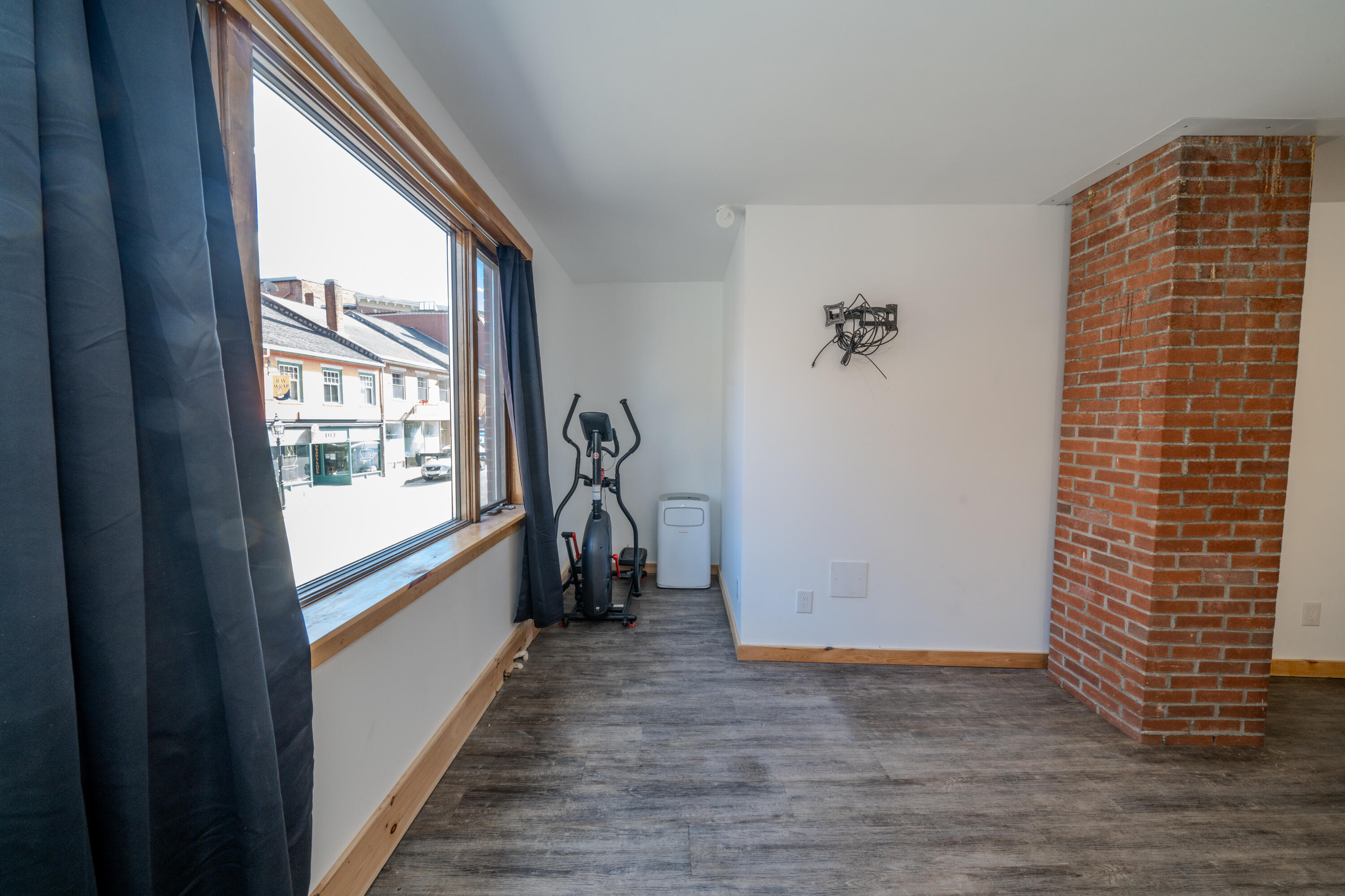 93 Main Street Belfast ME 04915