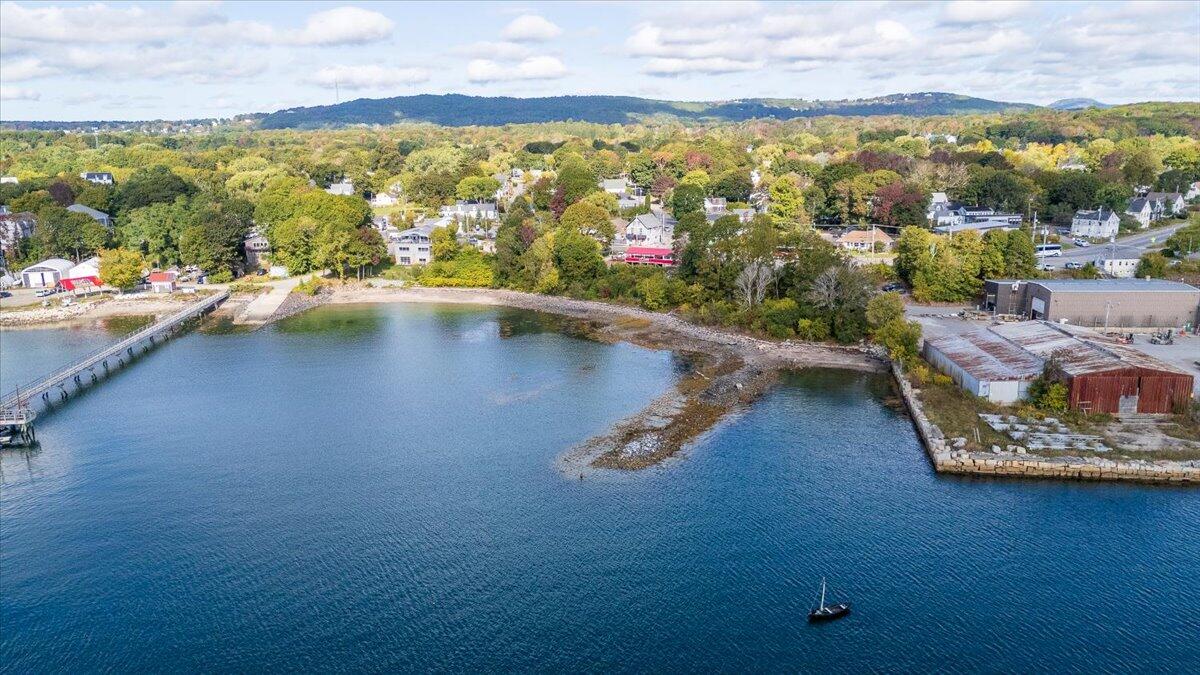 779 Main Street Rockland ME 04841