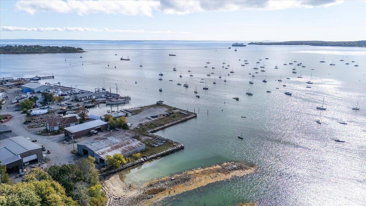 779 Main Street Rockland ME 04841