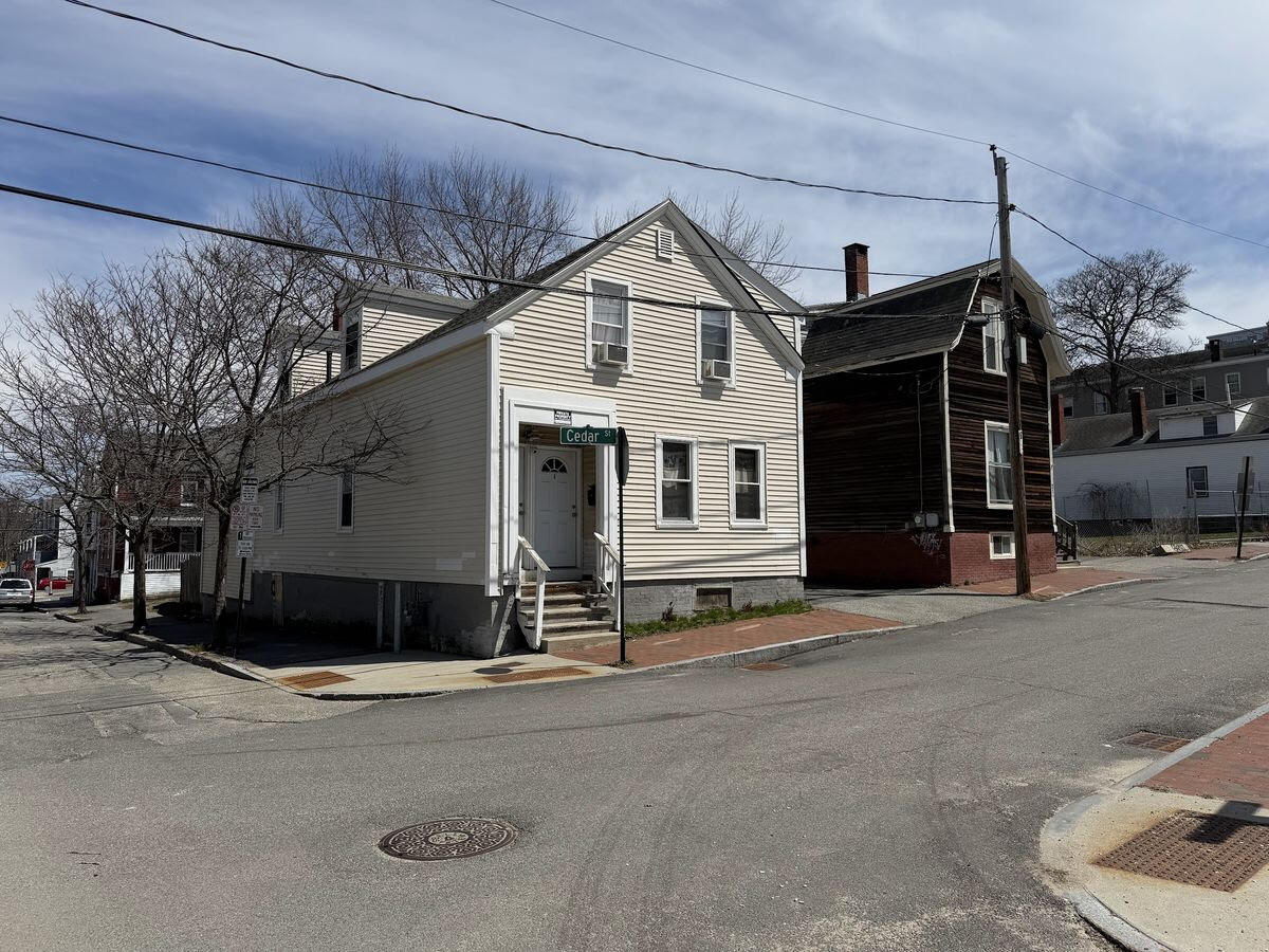 25 Cedar Street Portland ME 04101
