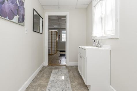918 Broadway South Portland ME 04106