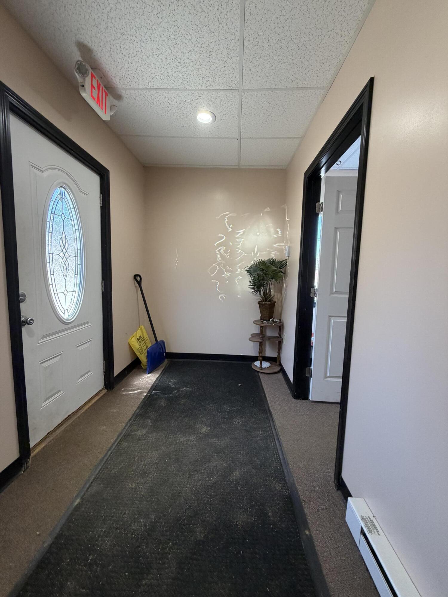 442 W Broadway Lincoln ME 04457