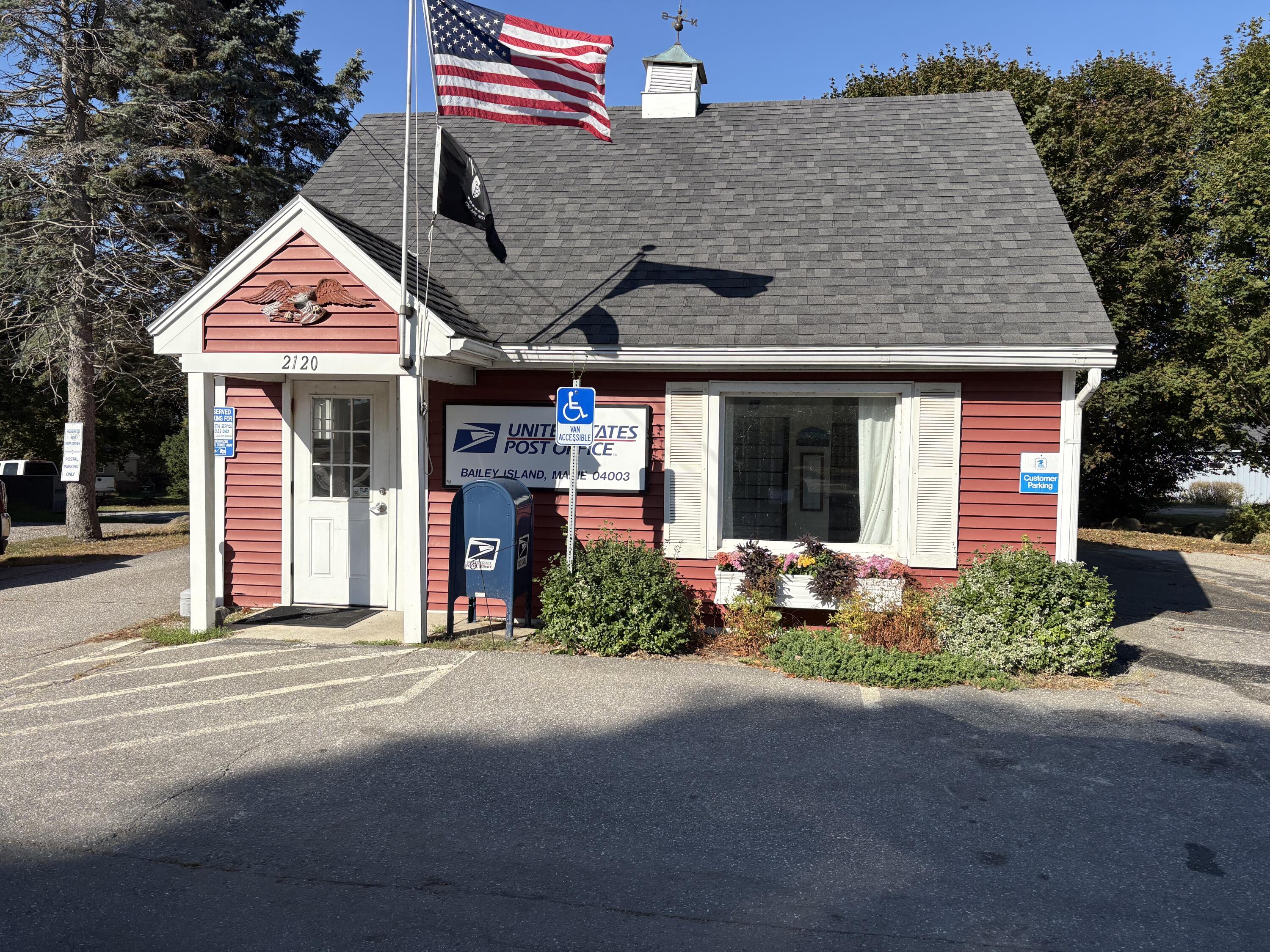 2120 Harpswell Island Road Harpswell ME 04003