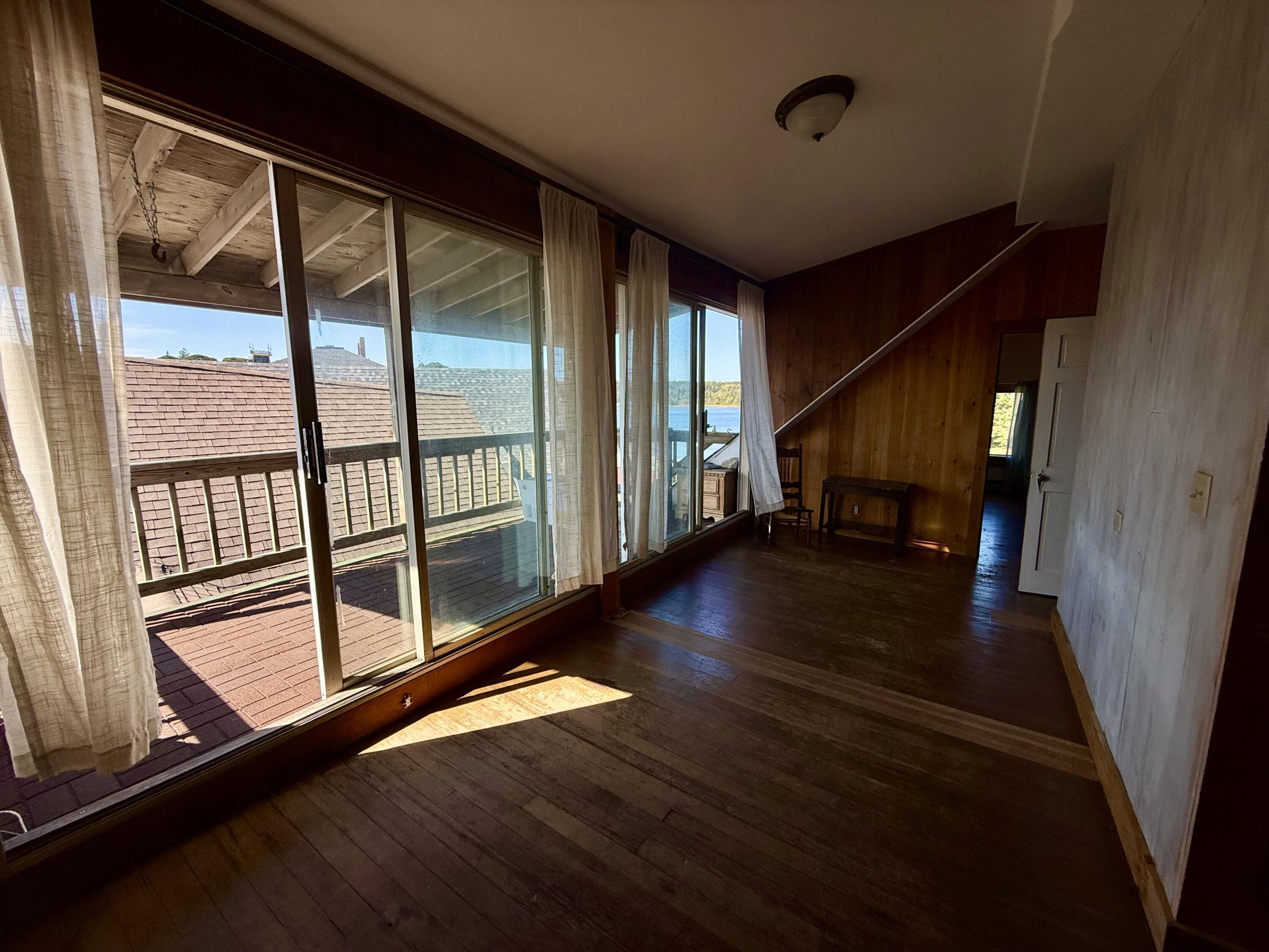 64 Main Street Vinalhaven ME 04863