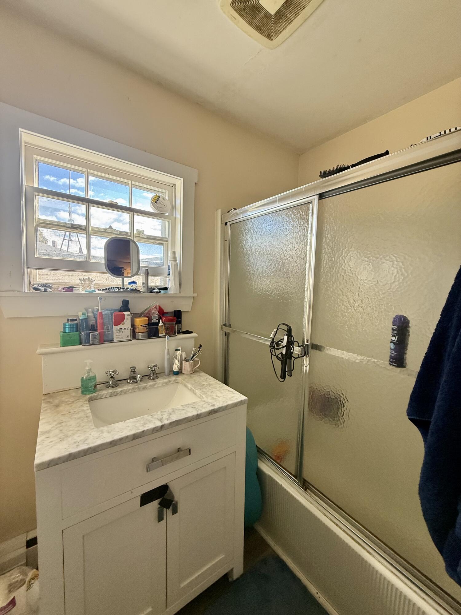 64 Main Street Vinalhaven ME 04863