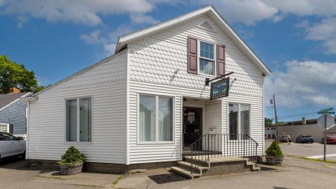 585 Hammond Street Bangor ME 04401