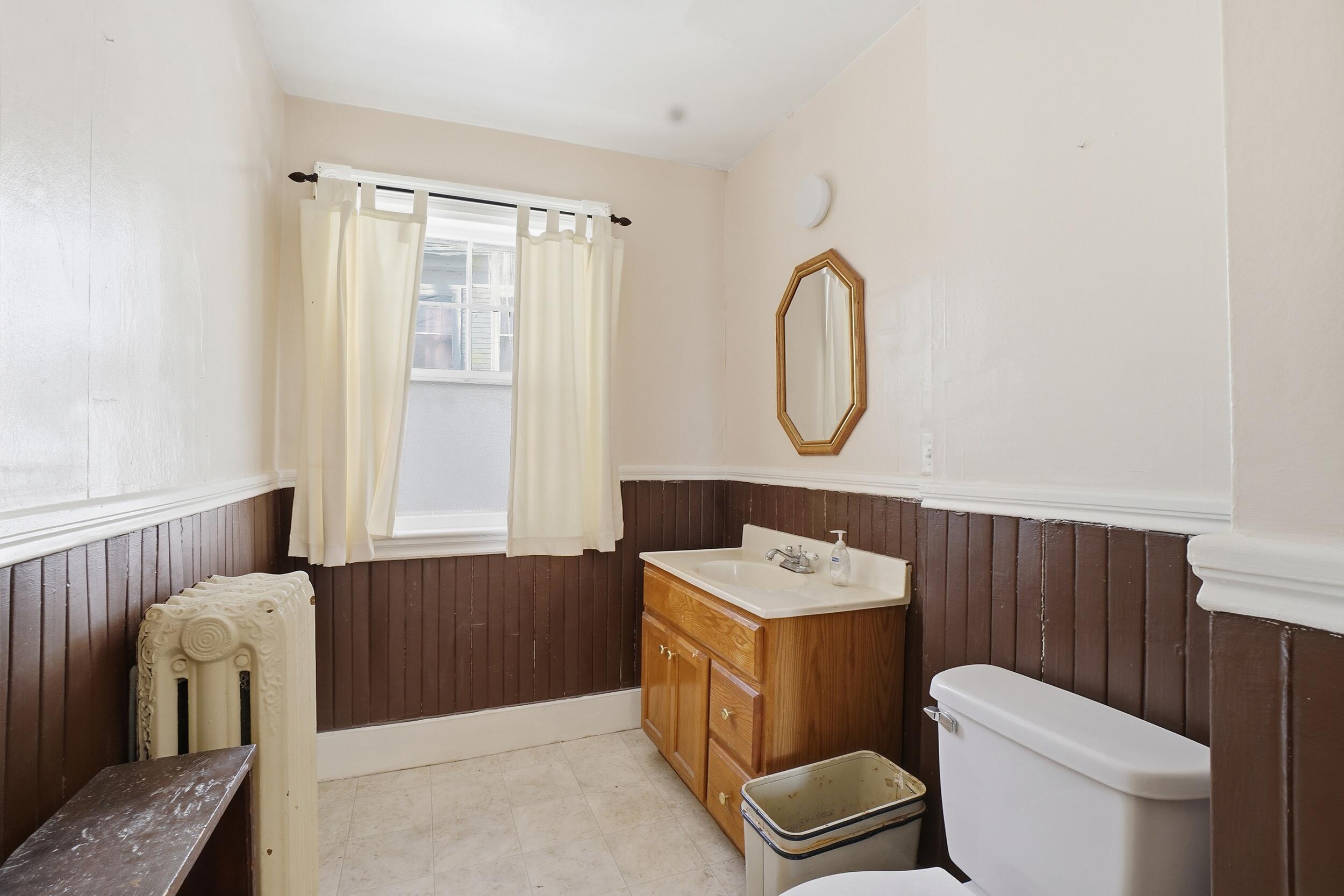 44 Center Street Bangor ME 04401