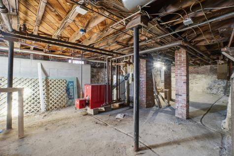 44 Center Street Bangor ME 04401