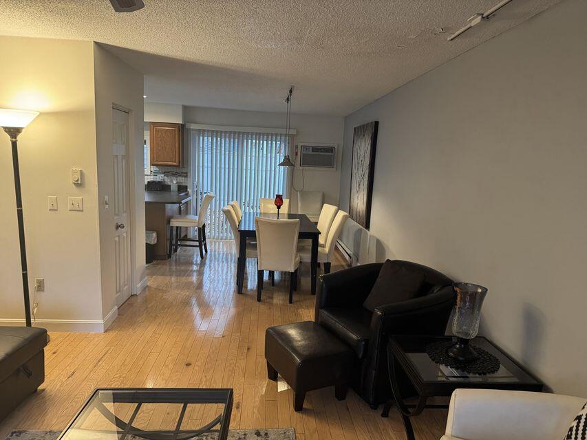 136 W Grand Avenue Old Orchard Beach ME 04064