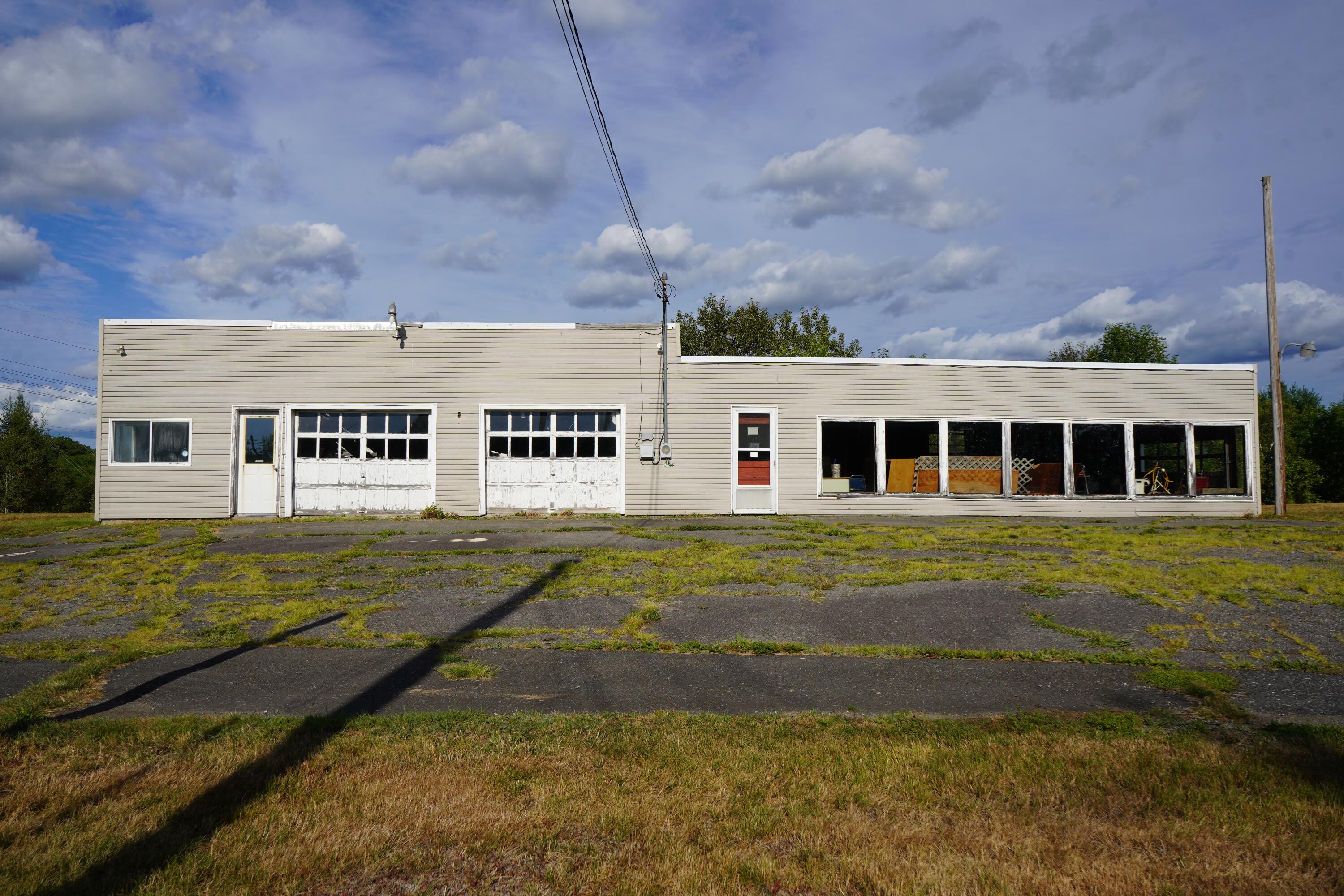 459 Hartland Avenue Pittsfield ME 04967