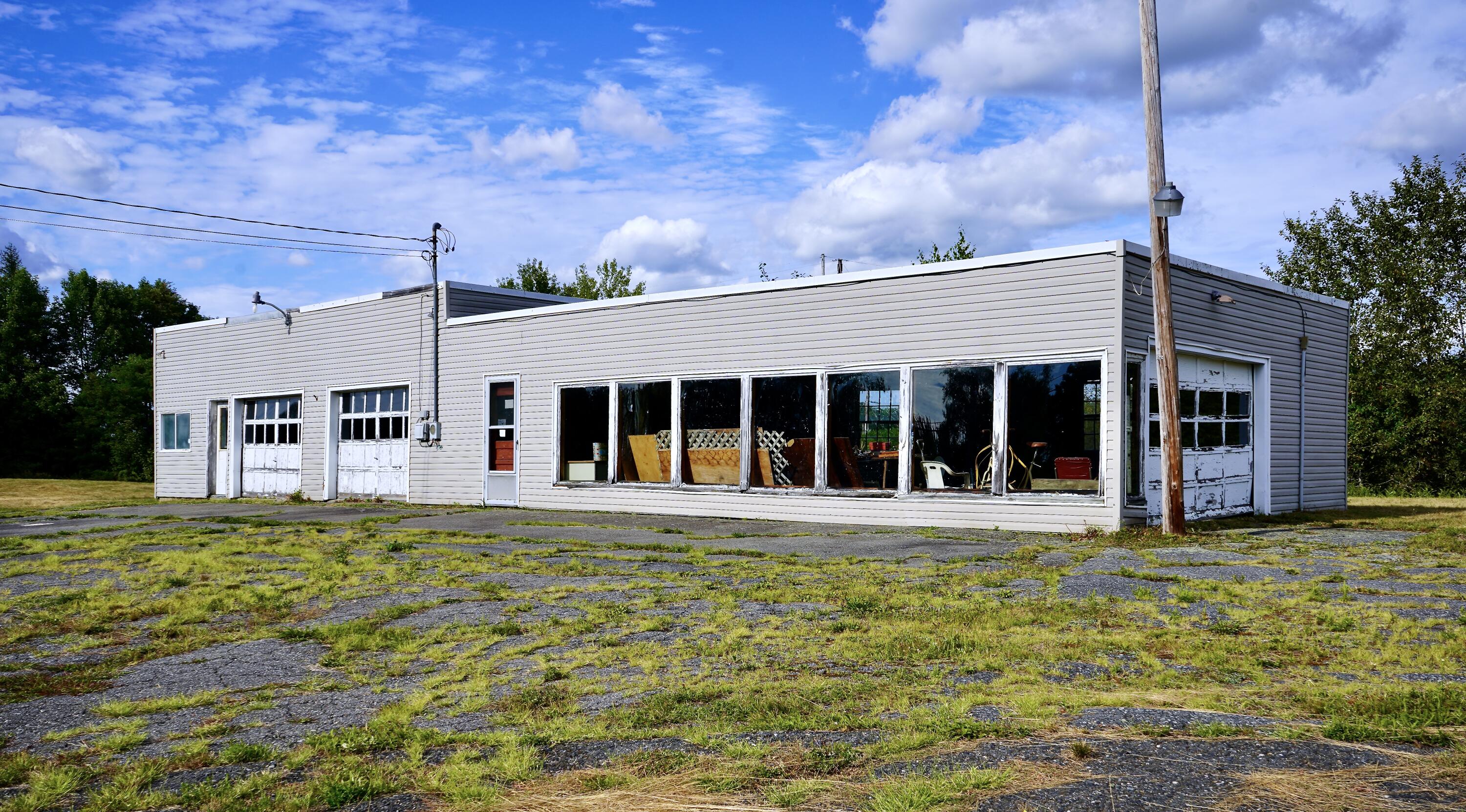 459 Hartland Avenue Pittsfield ME 04967