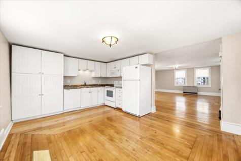 60 North Street Saco ME 04072
