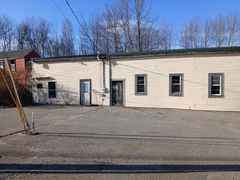 8 Lisbon Street Lisbon ME 04250