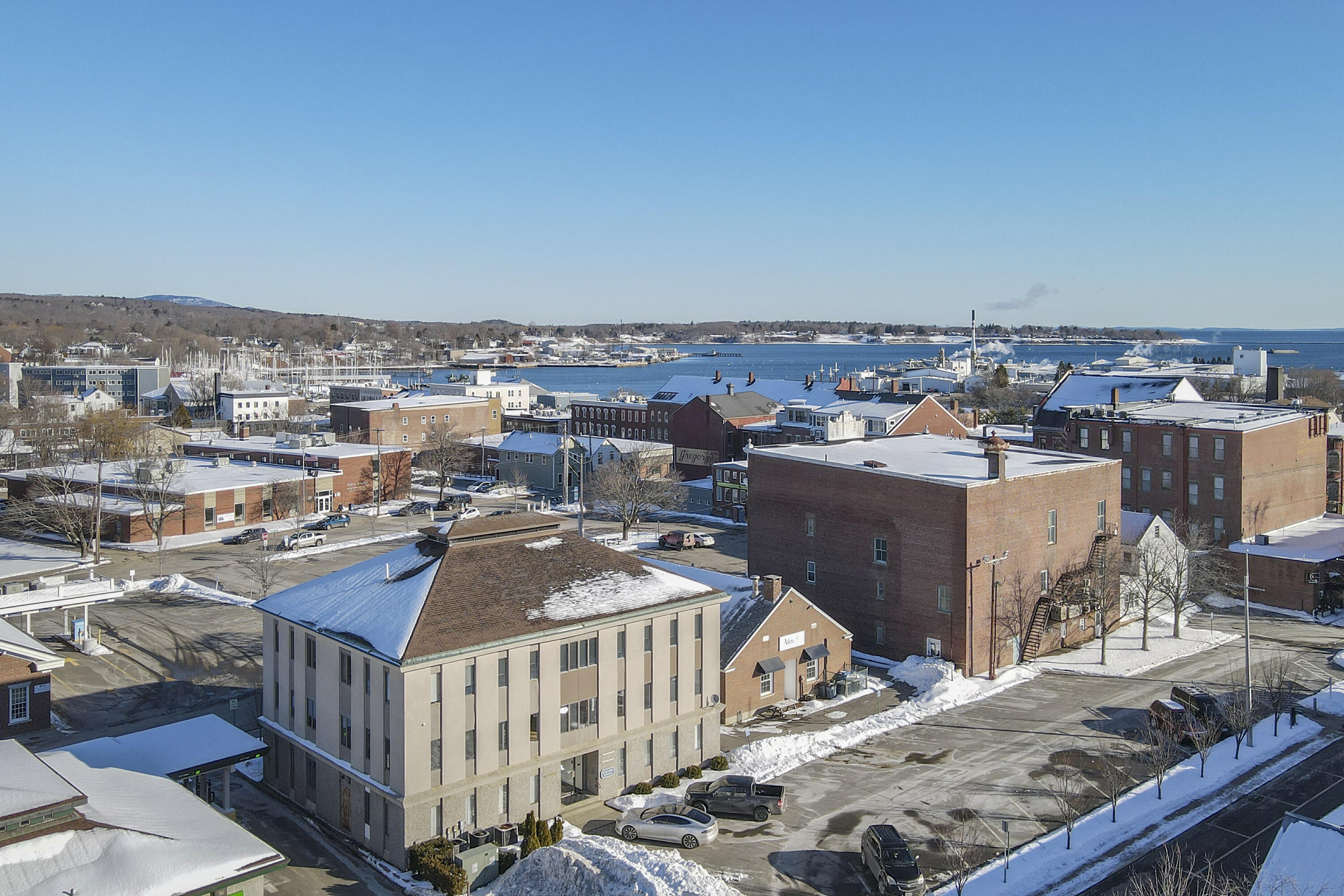 30 School Street Rockland ME 04841