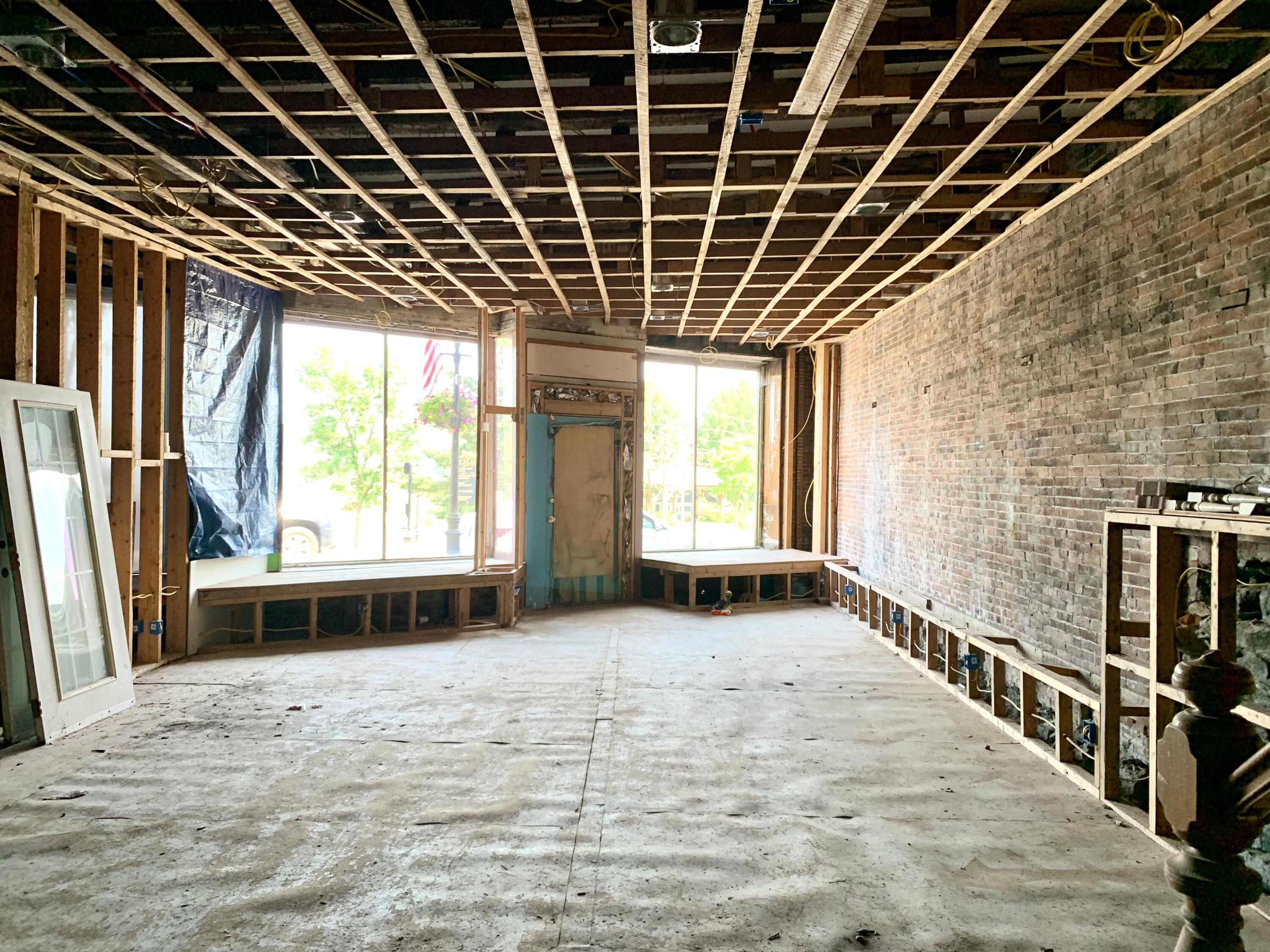 383 Main Street Calais ME 04619