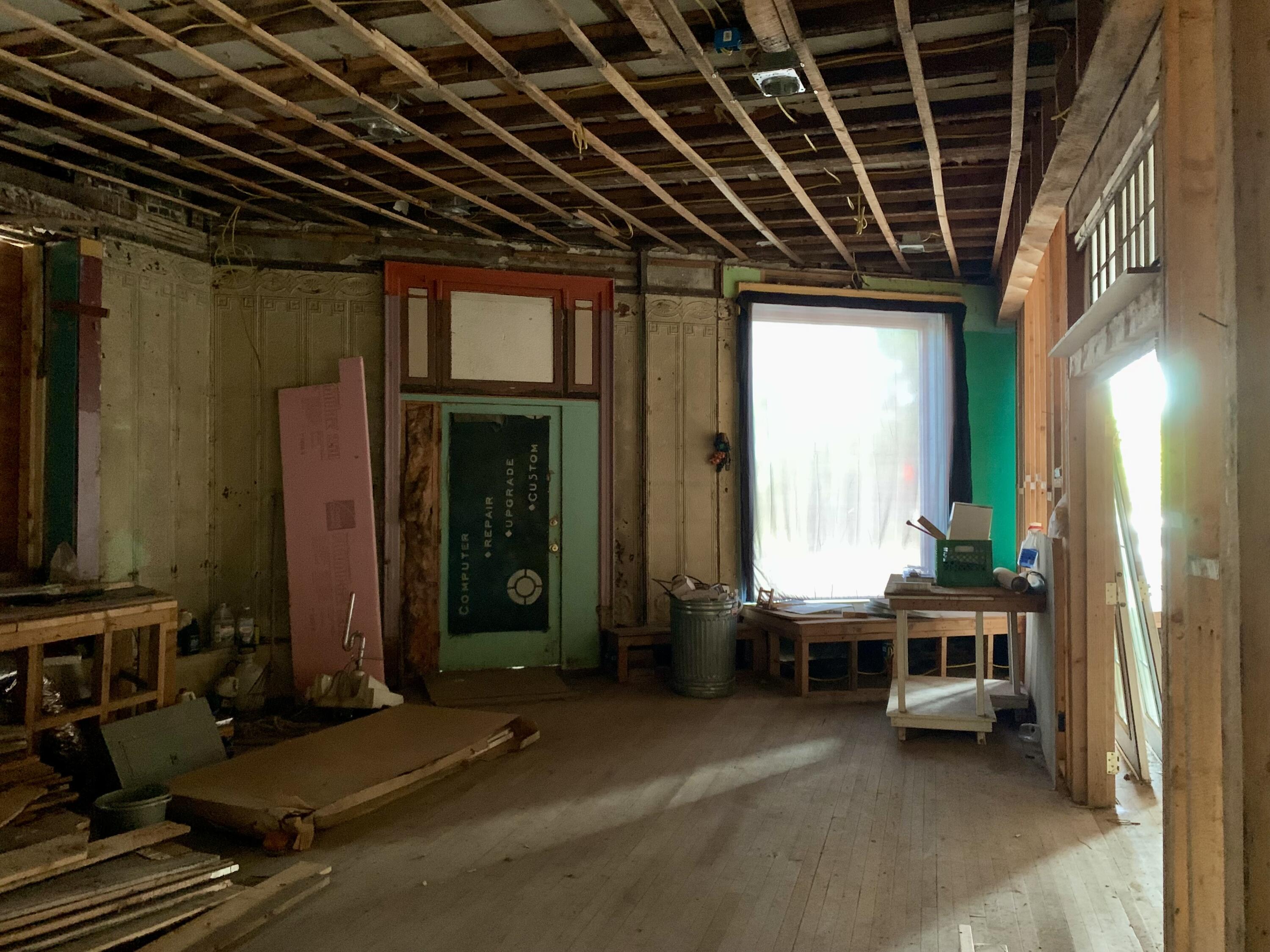 383 Main Street Calais ME 04619