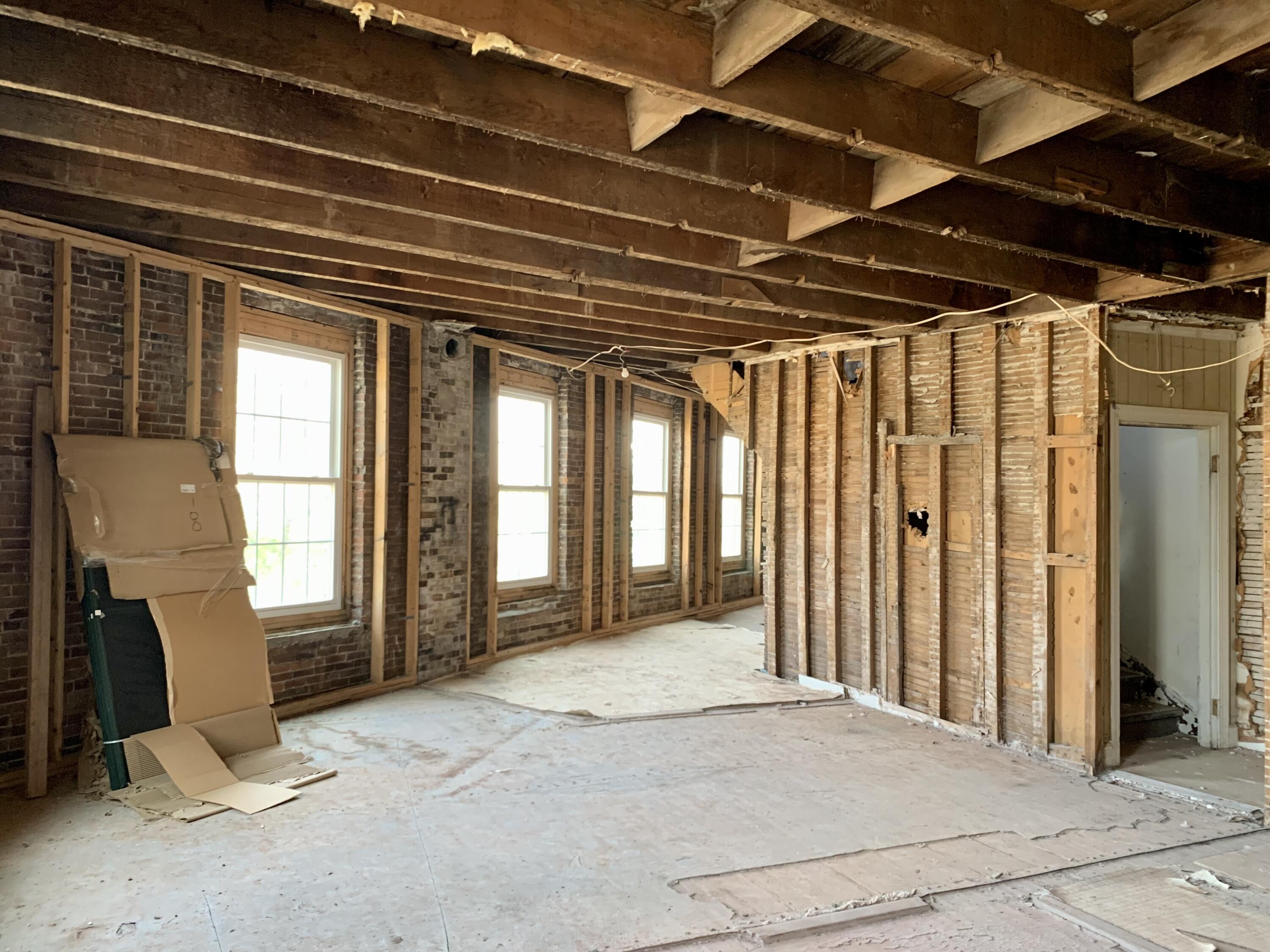 383 Main Street Calais ME 04619