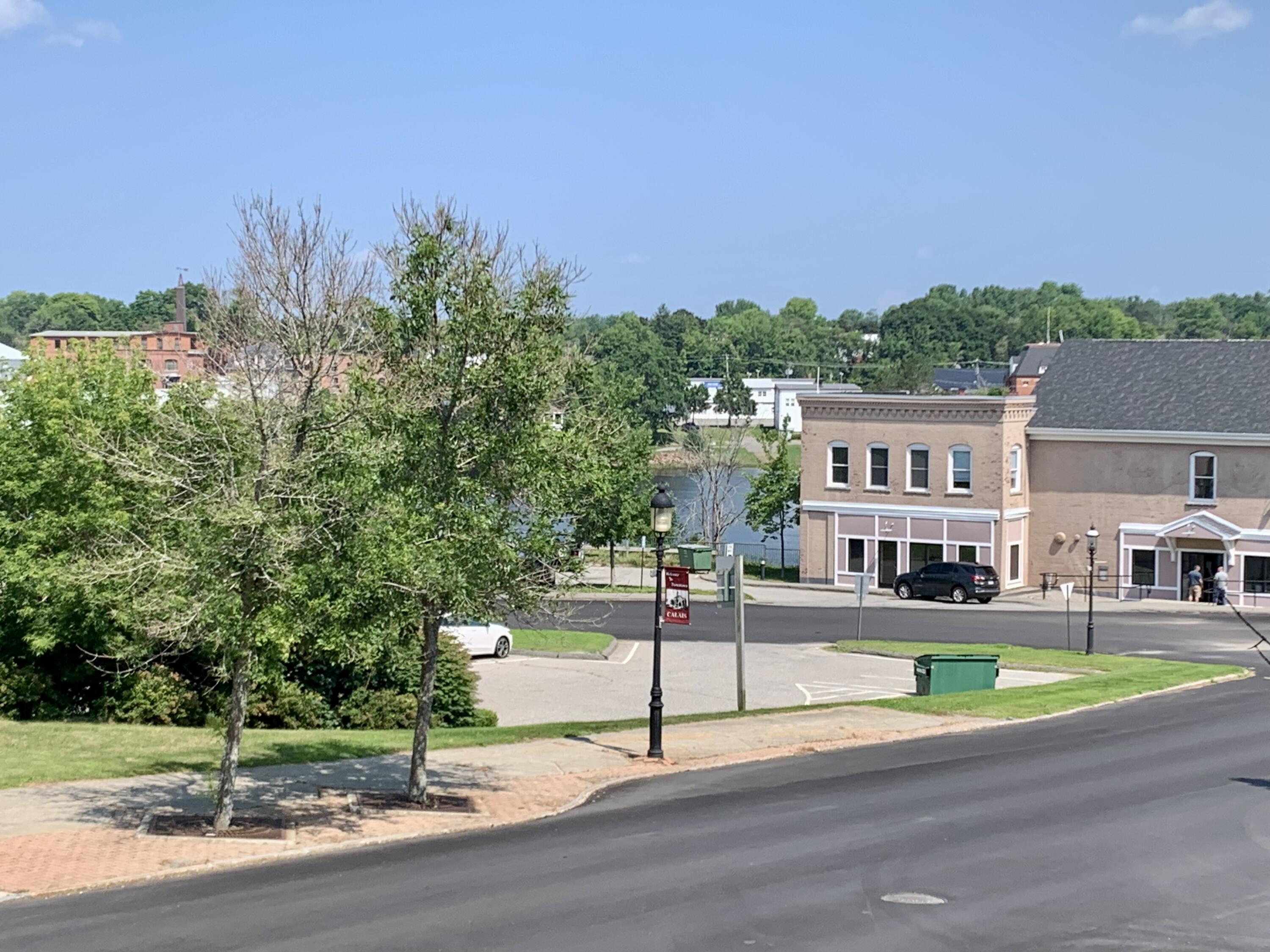 383 Main Street Calais ME 04619