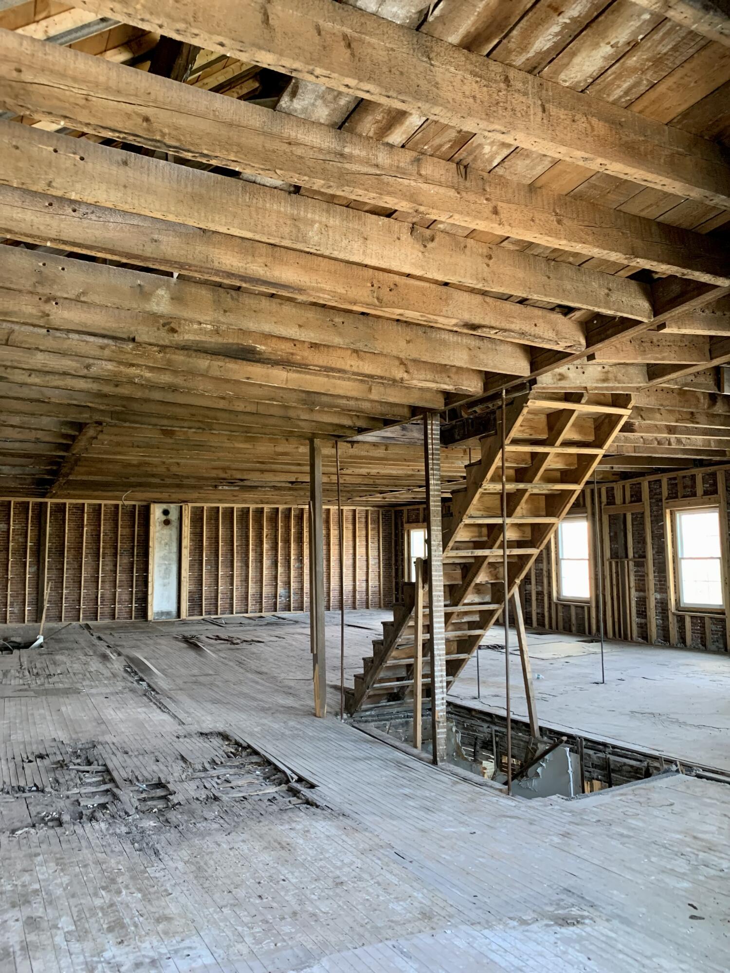 383 Main Street Calais ME 04619