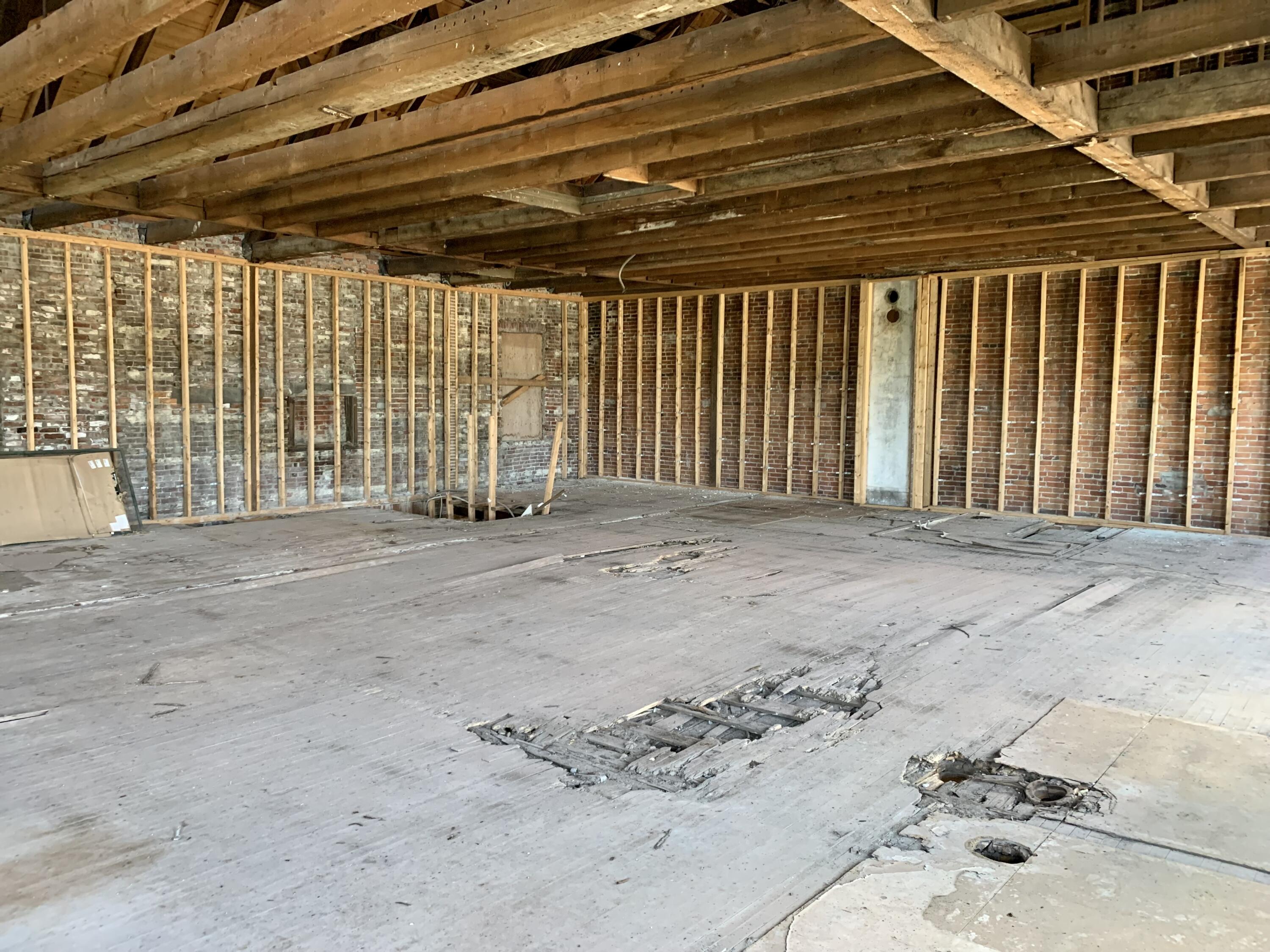 383 Main Street Calais ME 04619