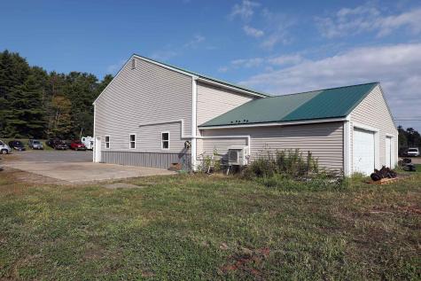 5 Amity Lane Pittston ME 04345