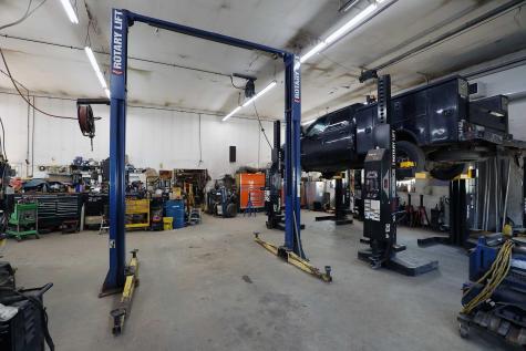 5 Amity Lane Pittston ME 04345