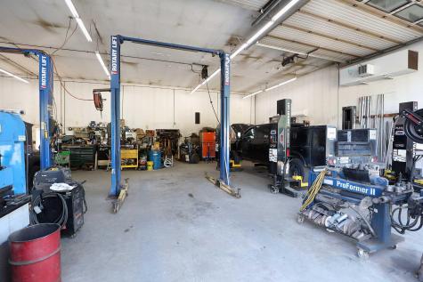 5 Amity Lane Pittston ME 04345