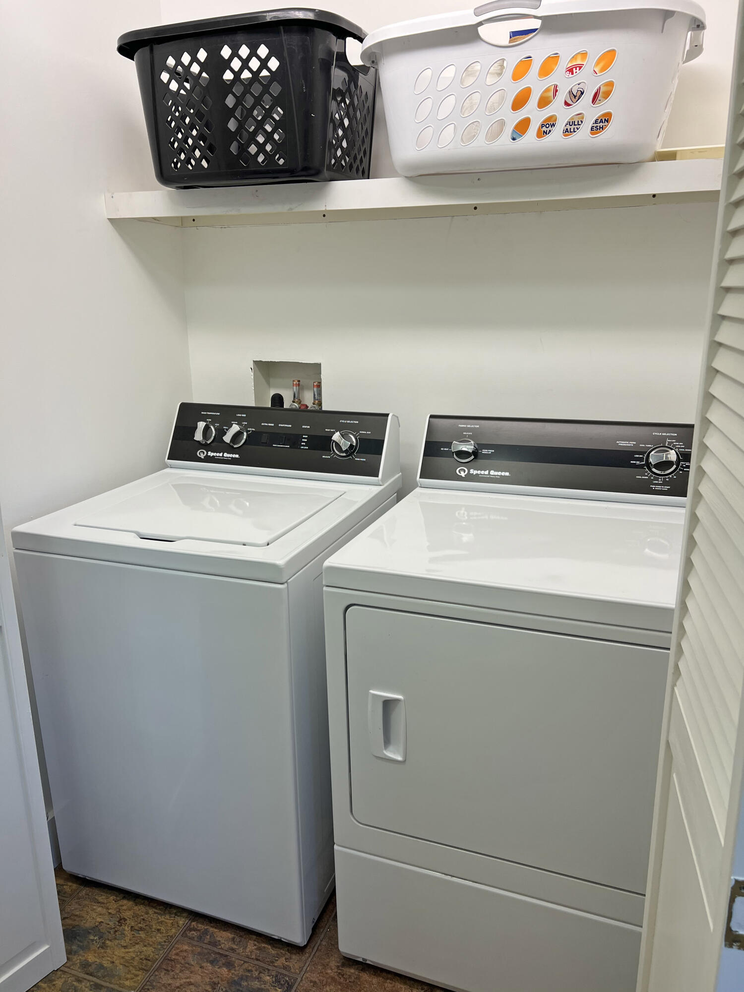 1442 Us Highway 1 Hancock ME 04640