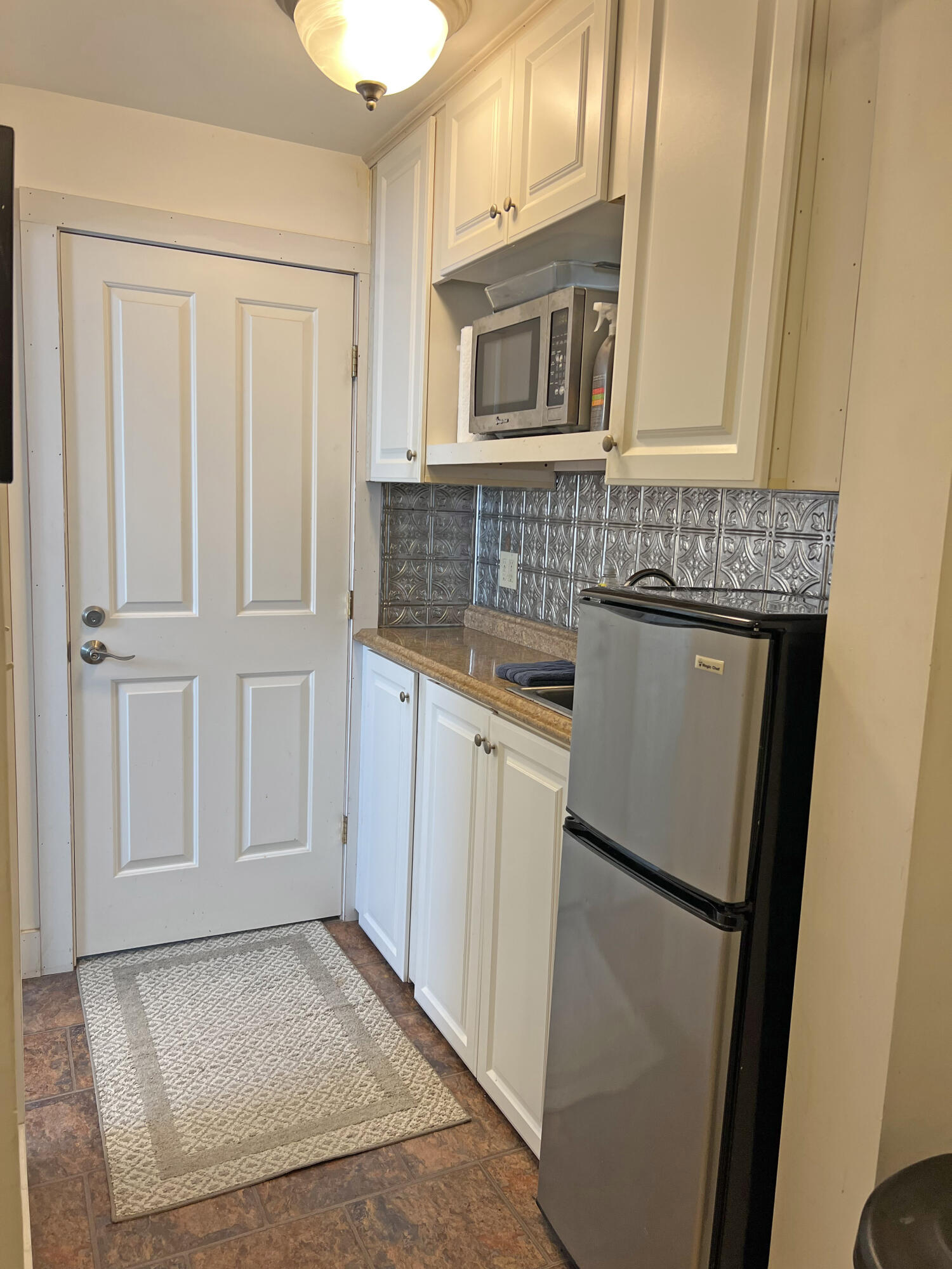 1442 Us Highway 1 Hancock ME 04640