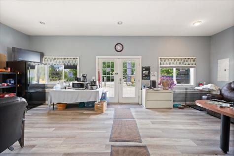 136 U.s. Route 1 Verona Island ME 04416