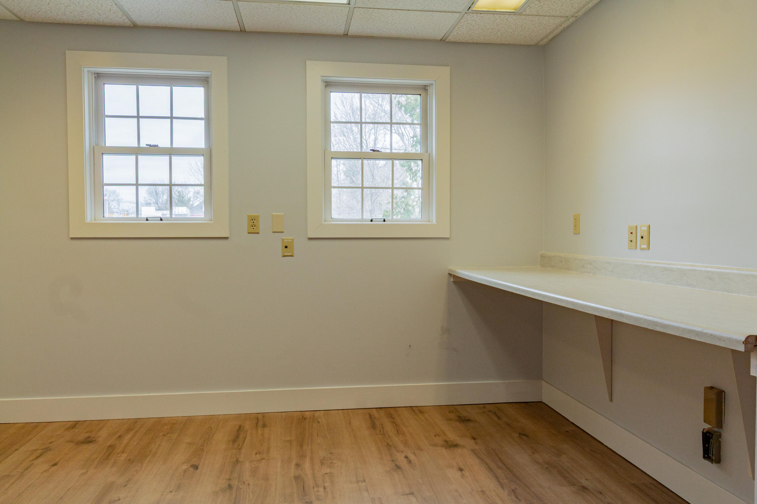 527 Ocean Avenue Portland ME 04103