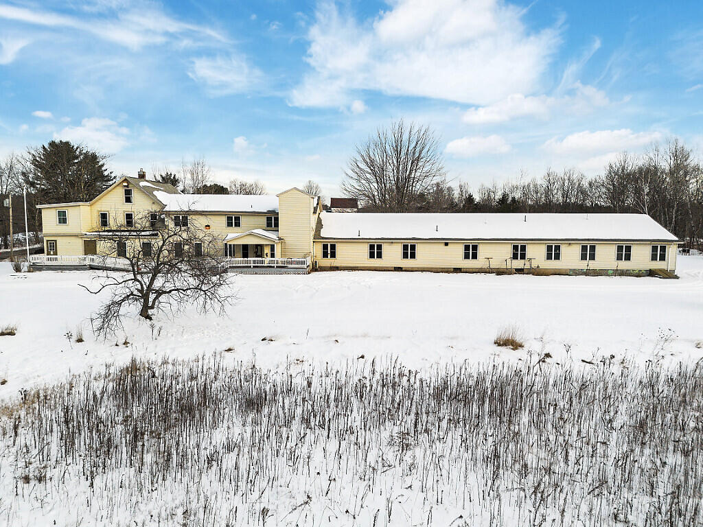 457 Old Lewiston Road Winthrop ME 04364
