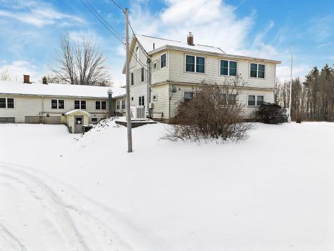 457 Old Lewiston Road Winthrop ME 04364