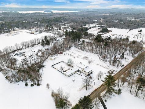 457 Old Lewiston Road Winthrop ME 04364